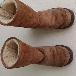 Ugg Ultimate Short 5275 Chestnut Boots EUC 8